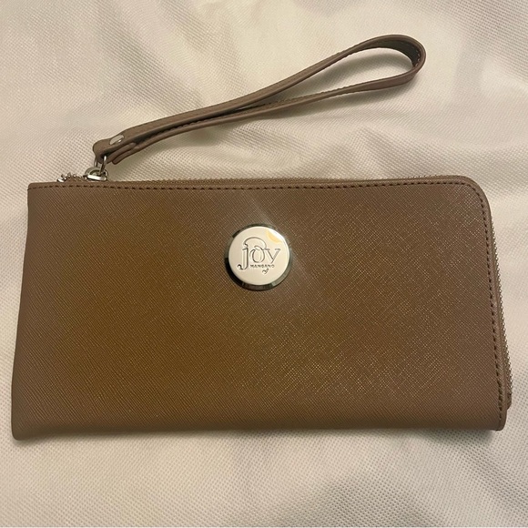 NWOT JOY Mangano Leather Wallet Wristlet With RFID Protection In Taupe - Picture 4 of 8